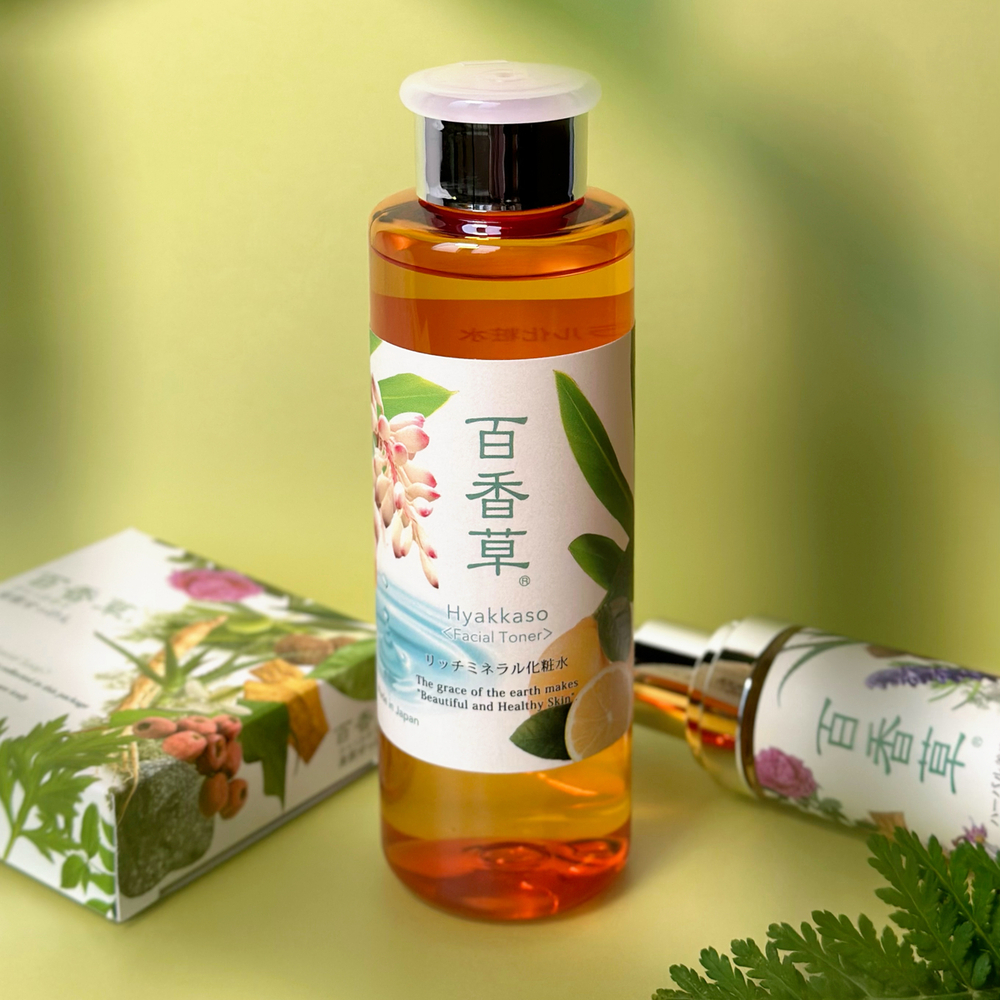 Тонизирующий лосьон на основе минеральной воды горячих источников Hyakkaso Facial Toner