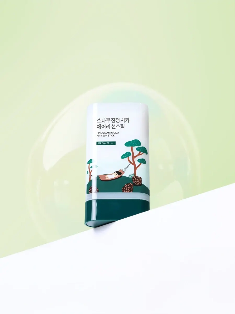 Round Lab Солнцезащитный стик с сосной и центеллой для проблемной кожи Pine Calming Cica Airy Sunstick 19 гр