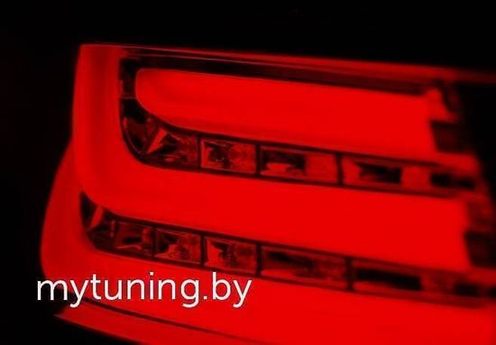 Задние фонари BMW 5 E60 03-07 red smoke led bar