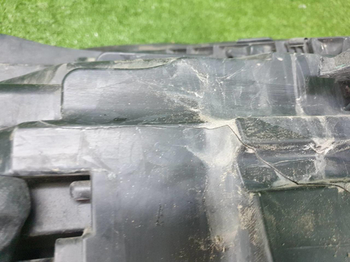 Битая Фара левая Mercedes GLA x156 (2017-2020) LED