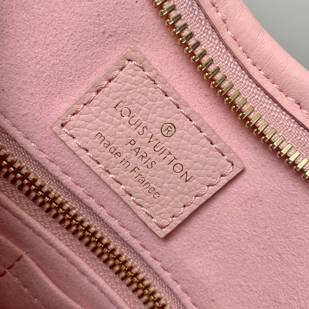 Louis Vuitton CarryAll PM