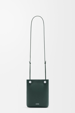 Loewe Сумка-мешок Pebble из гладкой телячьей кожи, зеленый