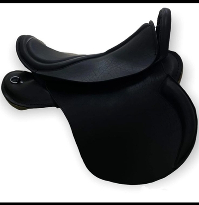 Седло строевое