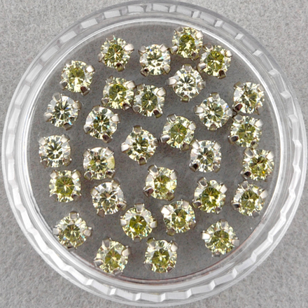 Фианиты шатоны в оправах, лимонный/платина