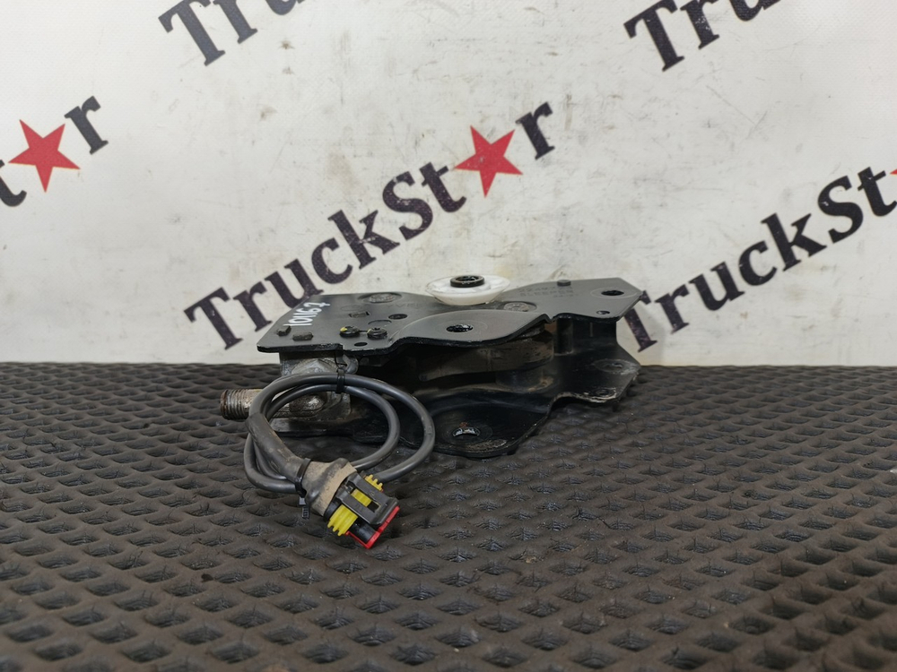 Замок кабины 2023г.