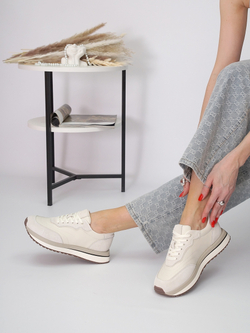 Кроссовки женские демисезонные