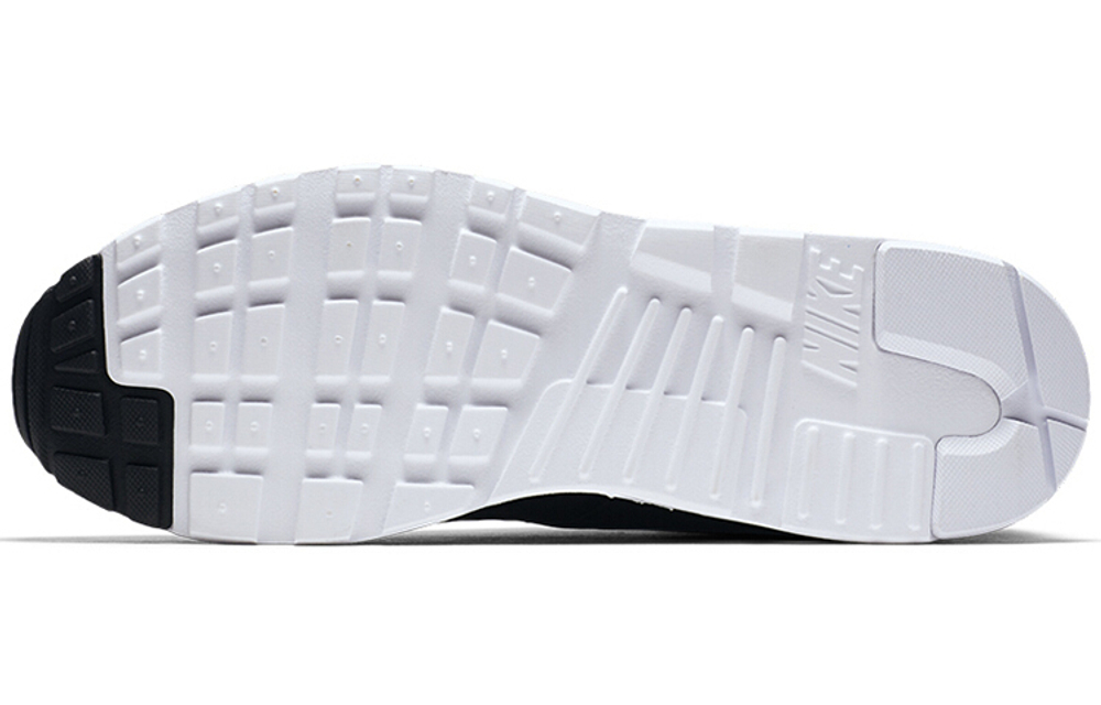 Кроссовки Nike Air Max Vision