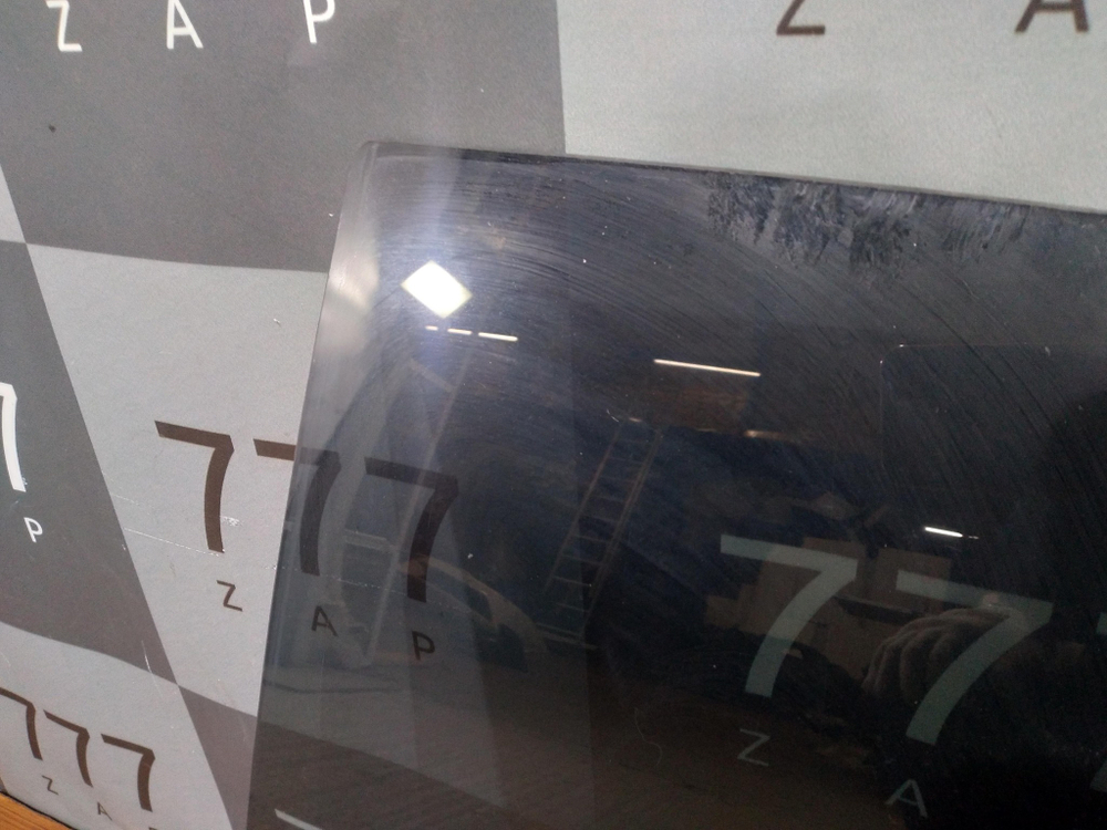 Стекло двери задней левой Lexus RX 2 03-09 Б/У Оригинал 6810448110