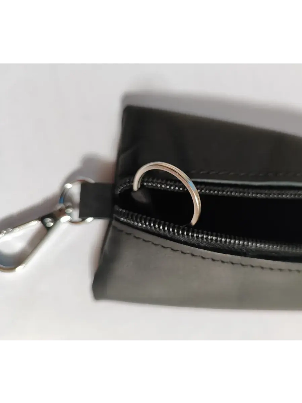 Ключница карманная из натуральной кожи