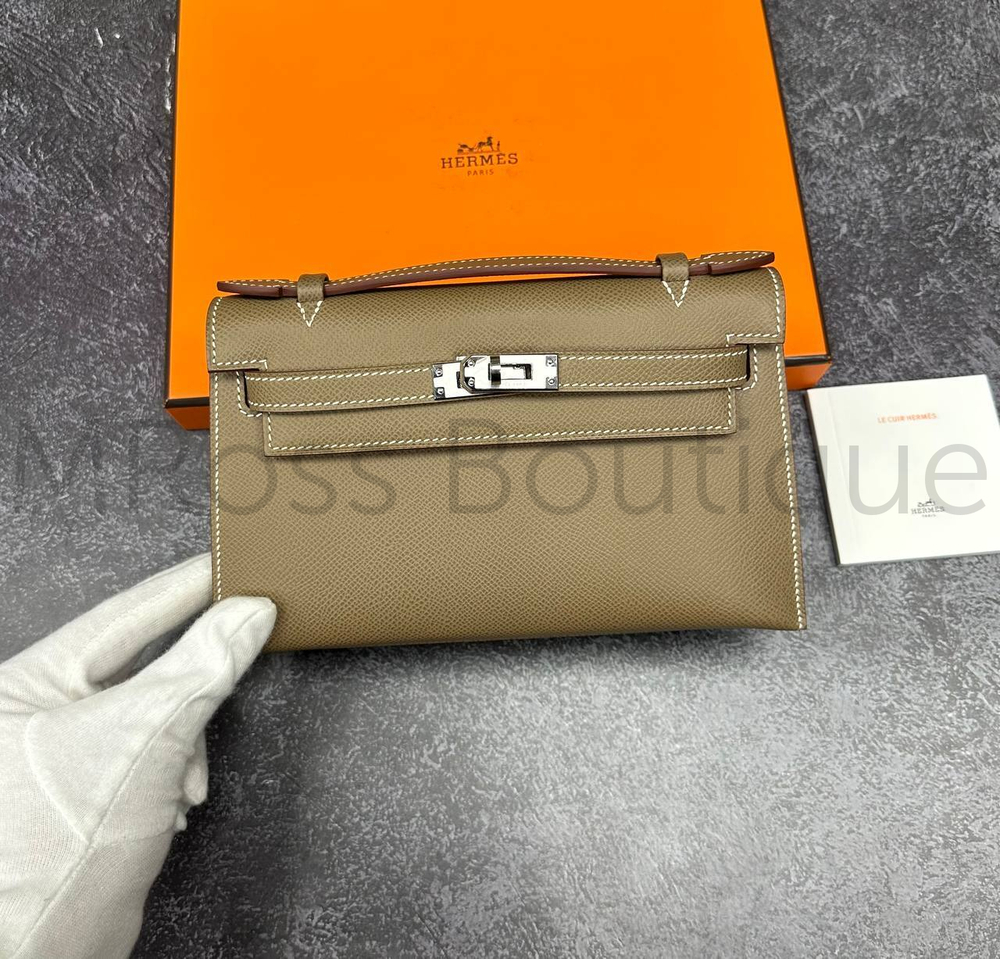 Коричневая сумка Hermes Kelly Pochette