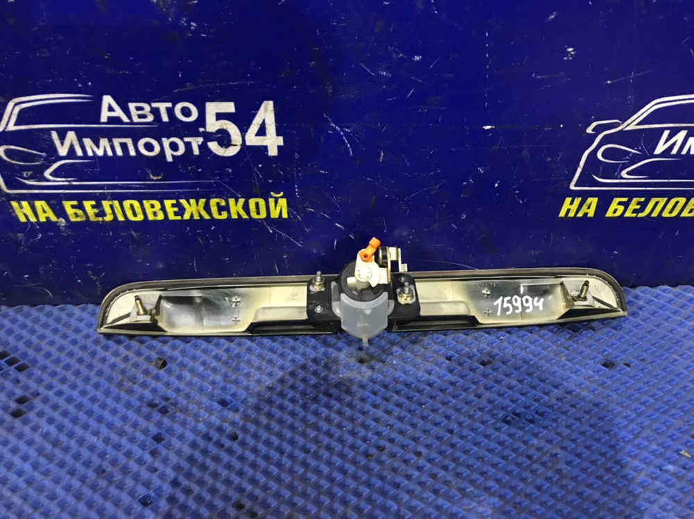 Ручка двери багажника TOYOTA CALDINA 1997-1999