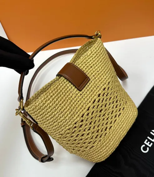 Сумка Celine LOUISE BUCKET MEDIUM