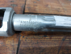 Рулевой кардан Mercedes GLE (V167) 18-нв Б/У Оригинал A1674601201