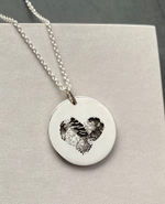 подвеска с индивидуальной гравировкой