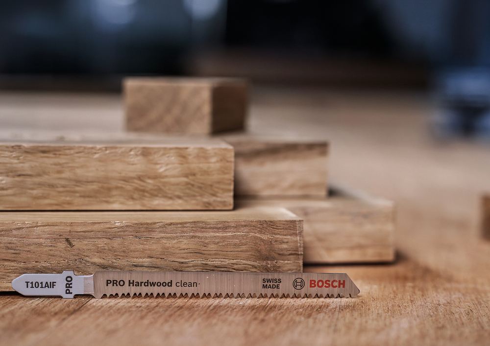 Лобзиковая пилка PRO Hardwood clean T101AIF BIM BOSCH 2608634897