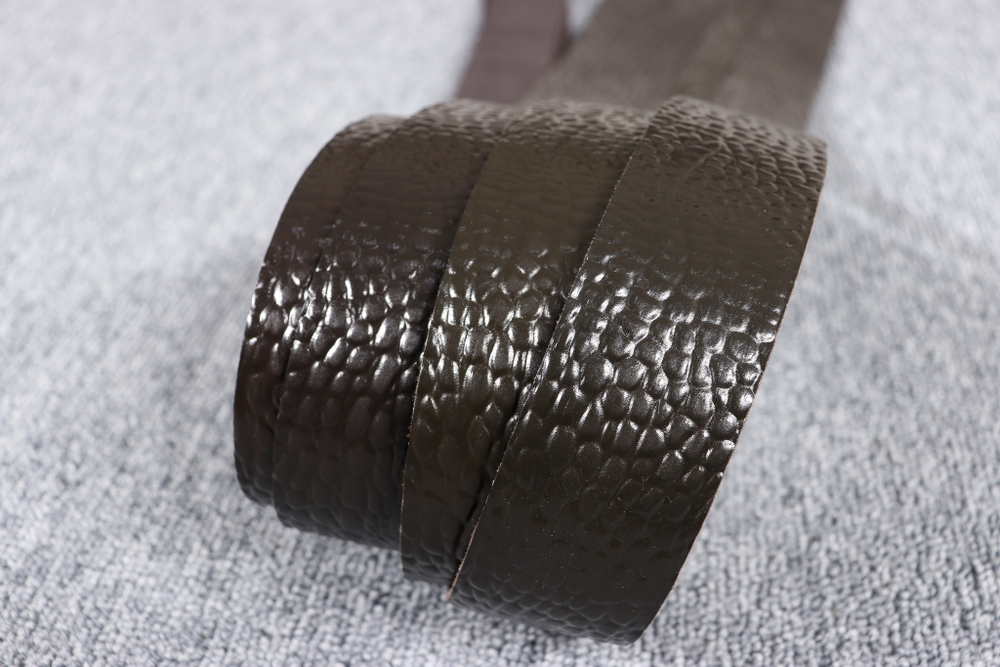 Ременная заготовка Темный шоколад с лицевой отделкой + плита Шаргень 3,3-3,8