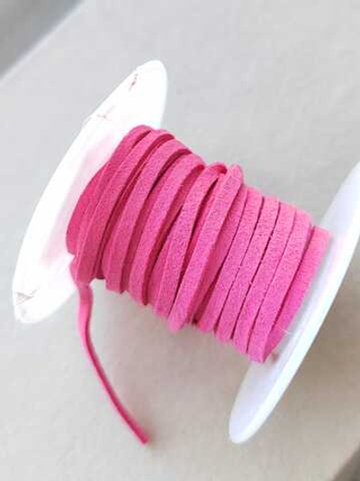 шз3-м Шнур из замши 3мм плоский, малиновый, м