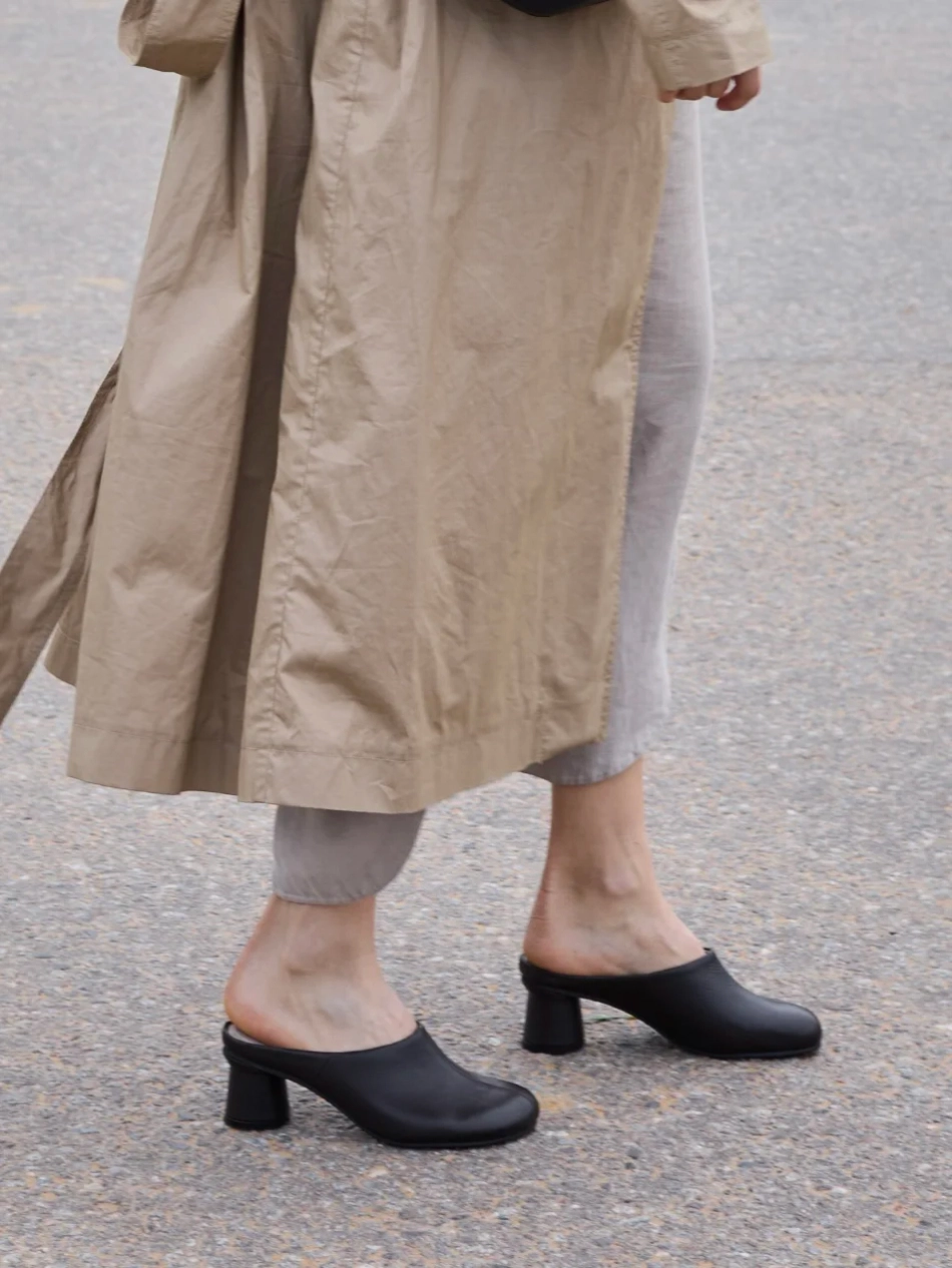 Мюли женские FLIP HEEL DARK