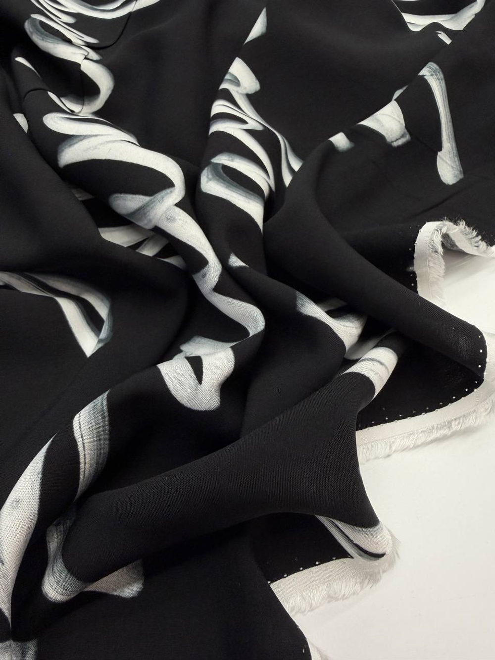 Модал Balenciaga черный с крупным белым лого