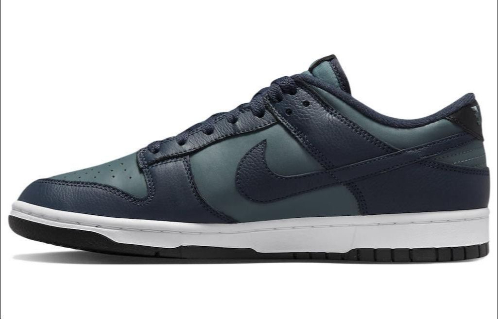 Кроссовки Nike Dunk Low