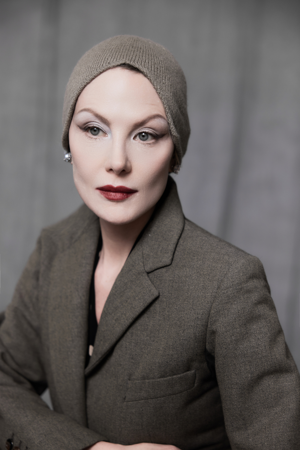 Шапочка RENATA LITVINOVA x SVYAZAT'