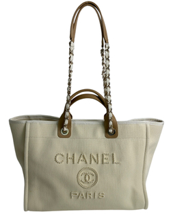 Сумка Chanel Deauville bag