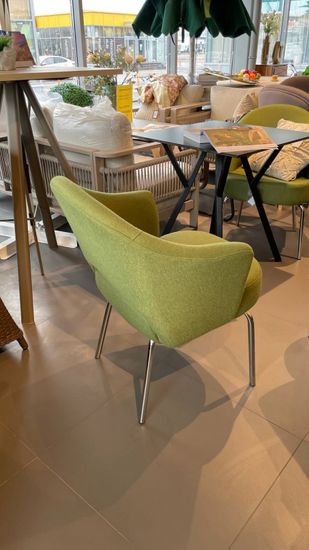 Кресло с обивкой A621