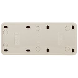 Розетка Intro Quadro 2-205-11 без заземления тройная 3х2P 16А-250В IP20 ОУ сосна | Intro Quadro