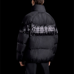 Куртки MONCLER GENIUS, F209U1B50510539YK999