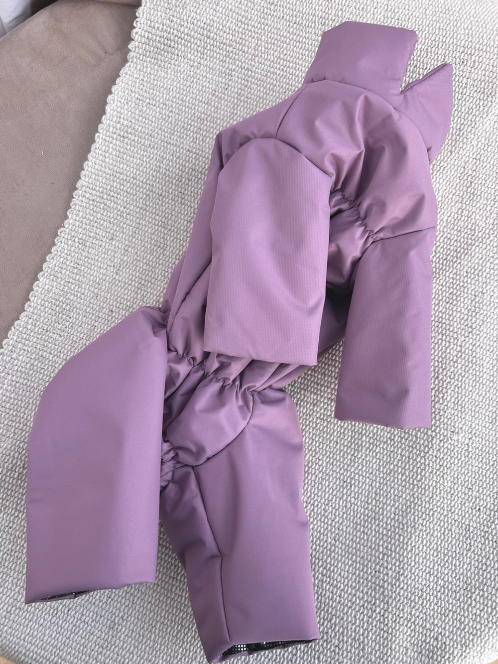 Демисезонный комбинезон с длинными лапами (девочка)