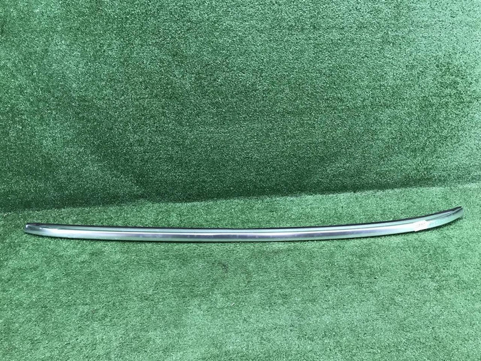 Рейлинг левый Mercedes GLC X253 (2015-2022)