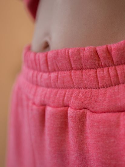 Костюм с капюшоном из футера с начесом - коралловый