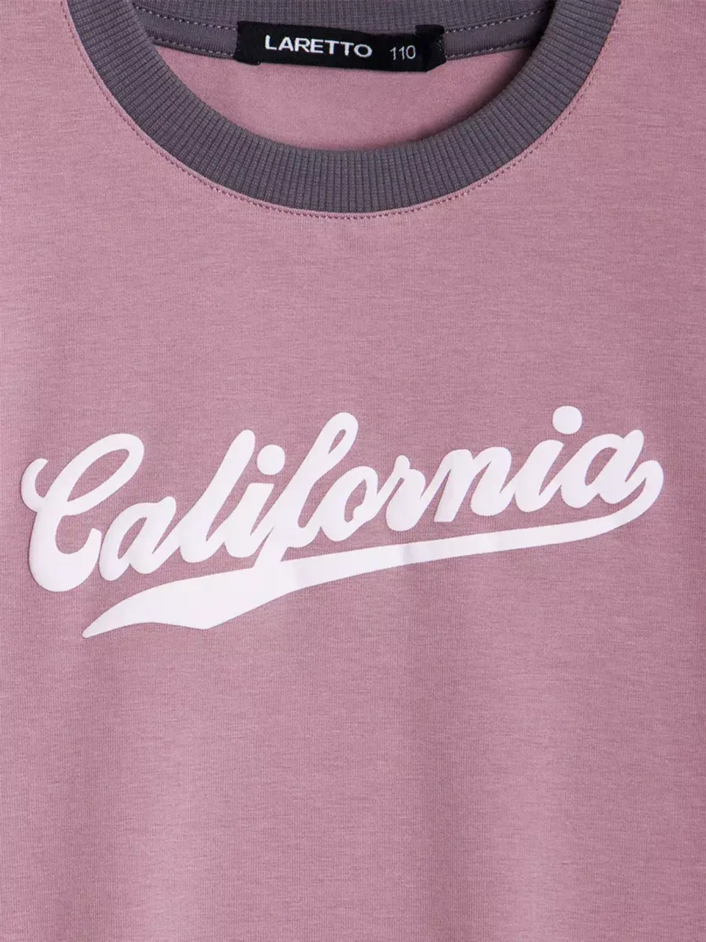 Спортивный костюм для девочки на весну