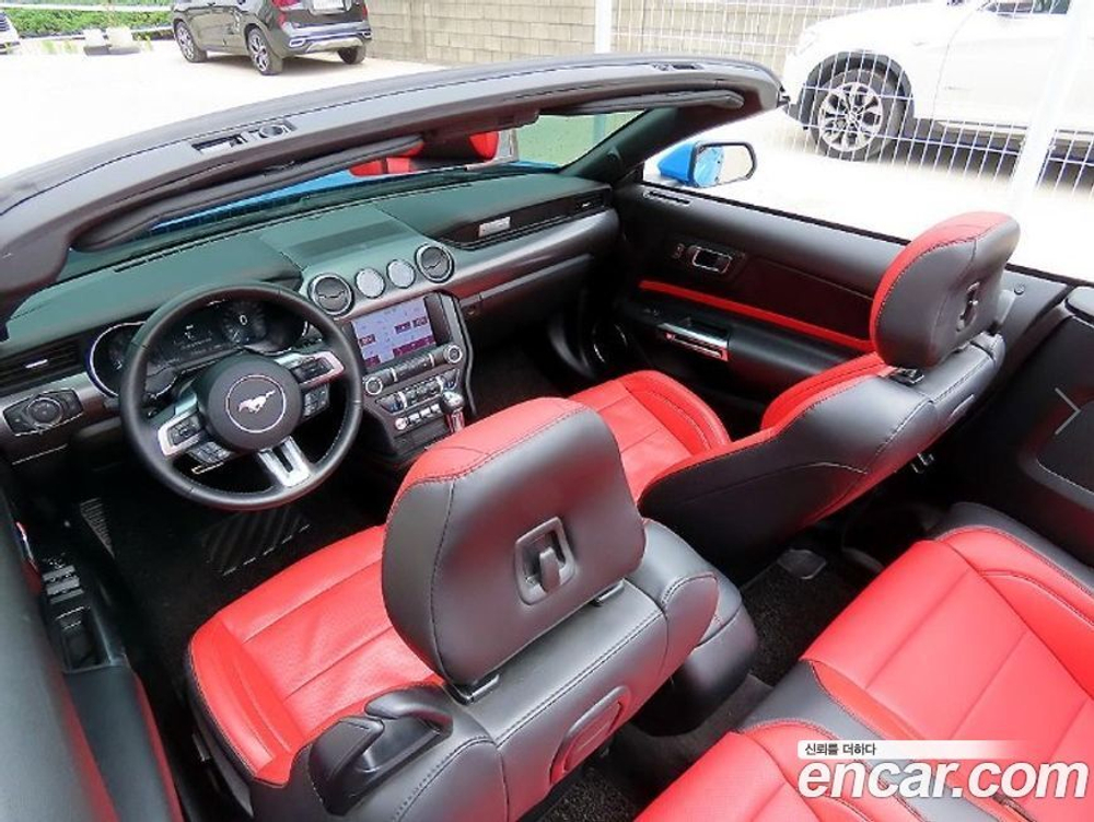 Ford Mustang GT Convertible (09.2022)