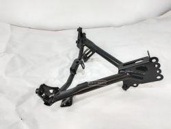 64501-MKN-D10. STAY COMP., FR. UPPER COWL. HONDA