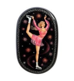 Народные промыслы ШК-30/ 95-C Шкатулка «Фигуристка» исп. Мисин