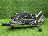 Битая Фара правая Land Cruiser 200 (15-21) LED