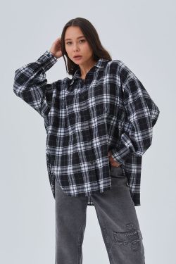 Рубашка из фланели черного цвета в клетку