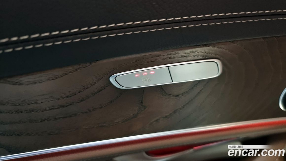 Mercedes-Benz E-Class W213 E220d Exclusive (10.2019)