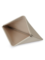 POCHETTE M кремового цвета