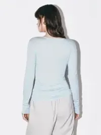 Лонгслив из смесового тенселя "Голубой" женский