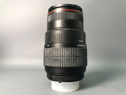 Sigma AF 70-300mm f/4-5.6 DL Macro Super Nikon F