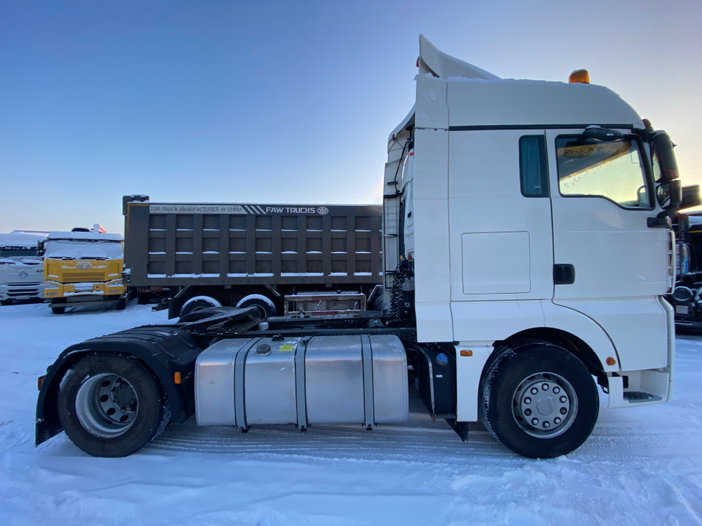 SITRAK C7H 4x2 Седельный тягач ZZ4186V361HE (Дизельный, 12,4 л, 480 л.с., АТ)