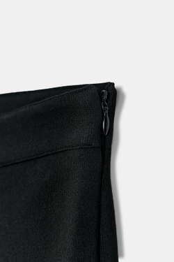 ZARA ЭЛАСТИЧНЫЕ БРЮКИ КАПРИ, ЧЕРНЫЙ