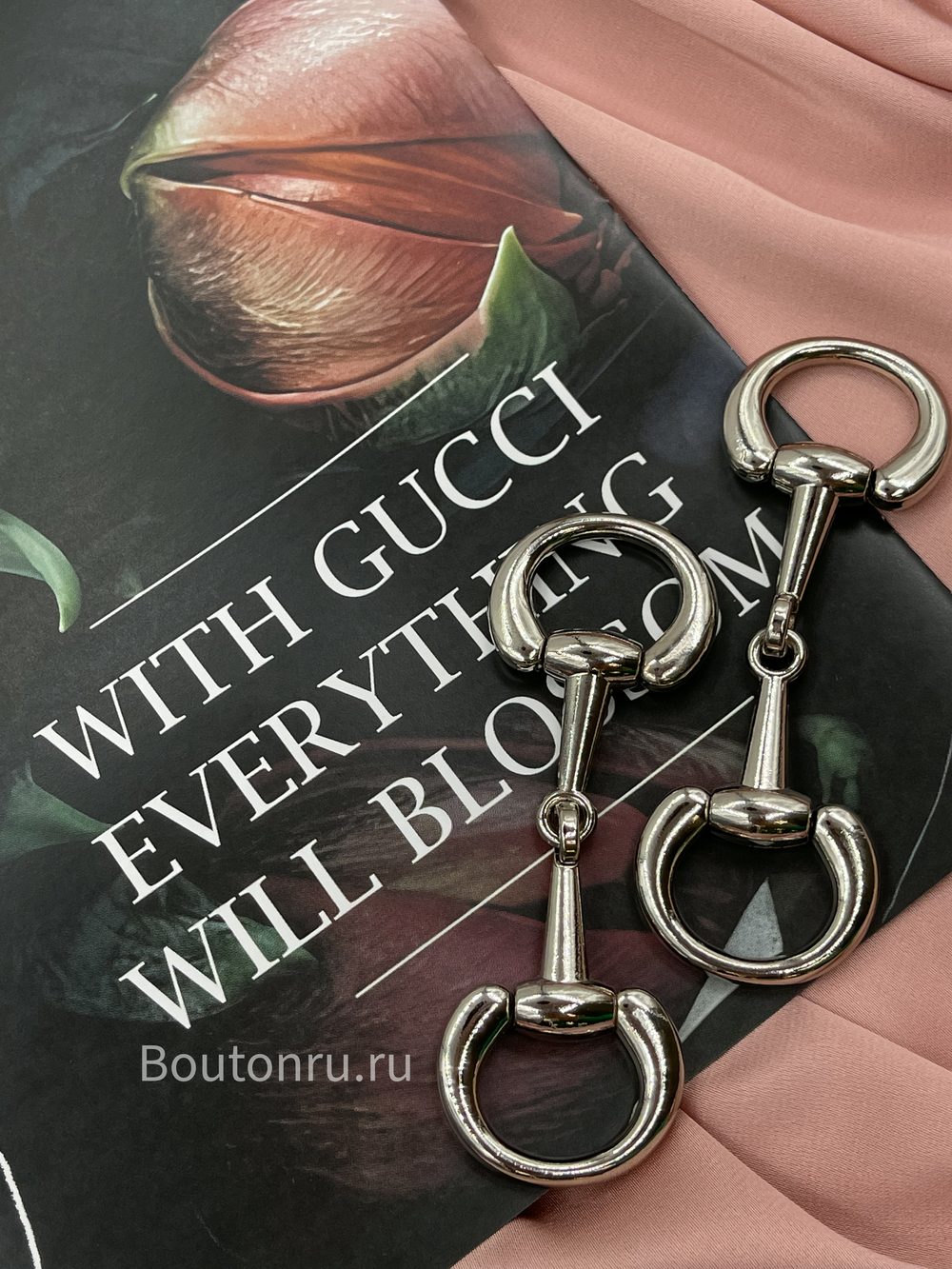 Декоративная цепочка Гучч. серебристая 8 см