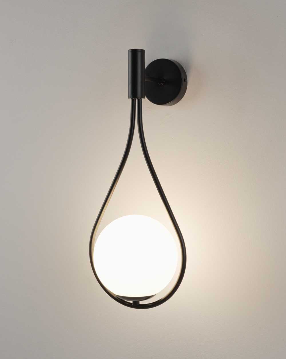 Светильник настенный Moderli V11574-1W Barocco