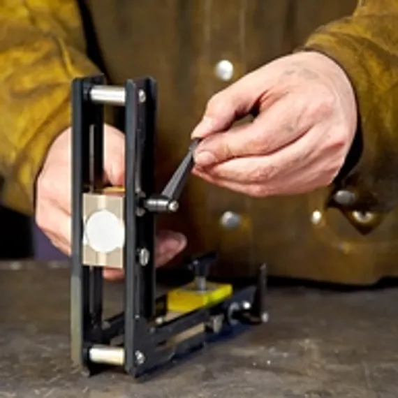 Магнитный фиксатор Magswitch MagJig 235