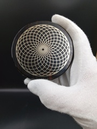 Зеркало из обсидиана с принтом 70 мм