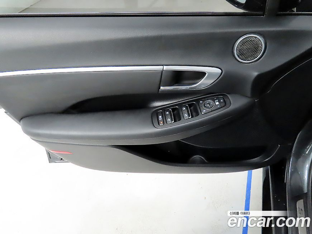 Hyundai Sonata (DN8) 1.6 Turbo (02.2021)