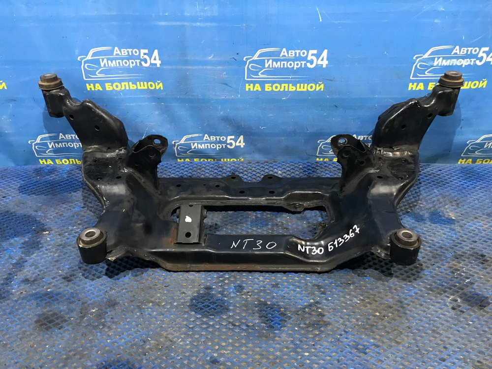 Балка передняя поперечная NISSAN X-TRAIL 2000-2007